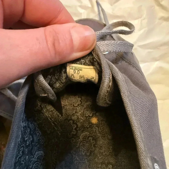 Vans Gray Low Top Size Women’s 9 - Picture 9 of 9